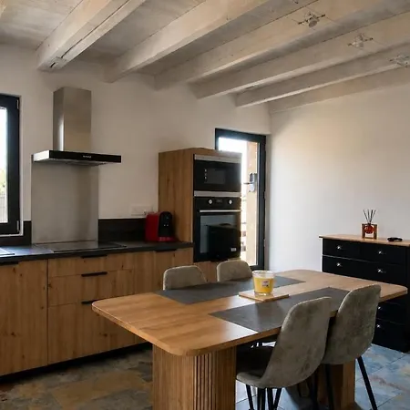 La Maison De Jacoumard - Jacuzzi Prive - Clim - Cour * دوم