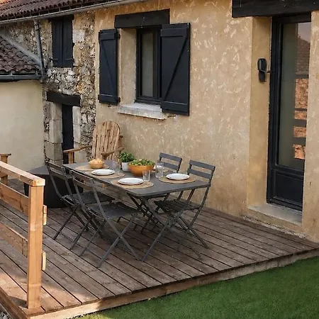 La Maison De Jacoumard - Jacuzzi Prive - Clim - Cour * دوم